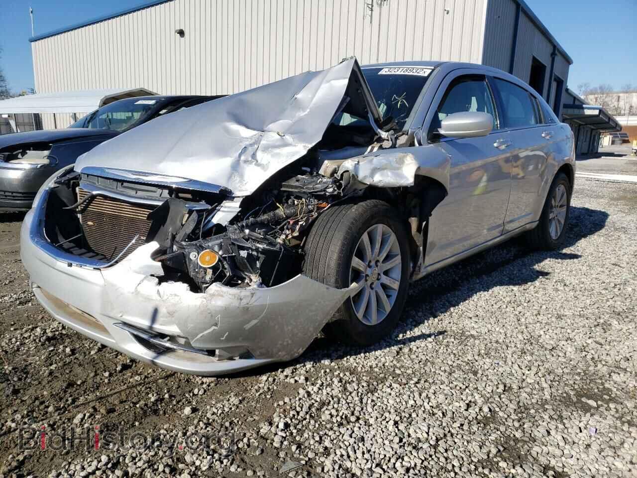 2012 CHRYSLER 200 - VIN: 1C3CCBBB1CN192586 - Фото 2