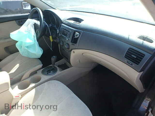 2009 KIA OPTIMA - VIN: KNAGE228895328052 - Фото 5