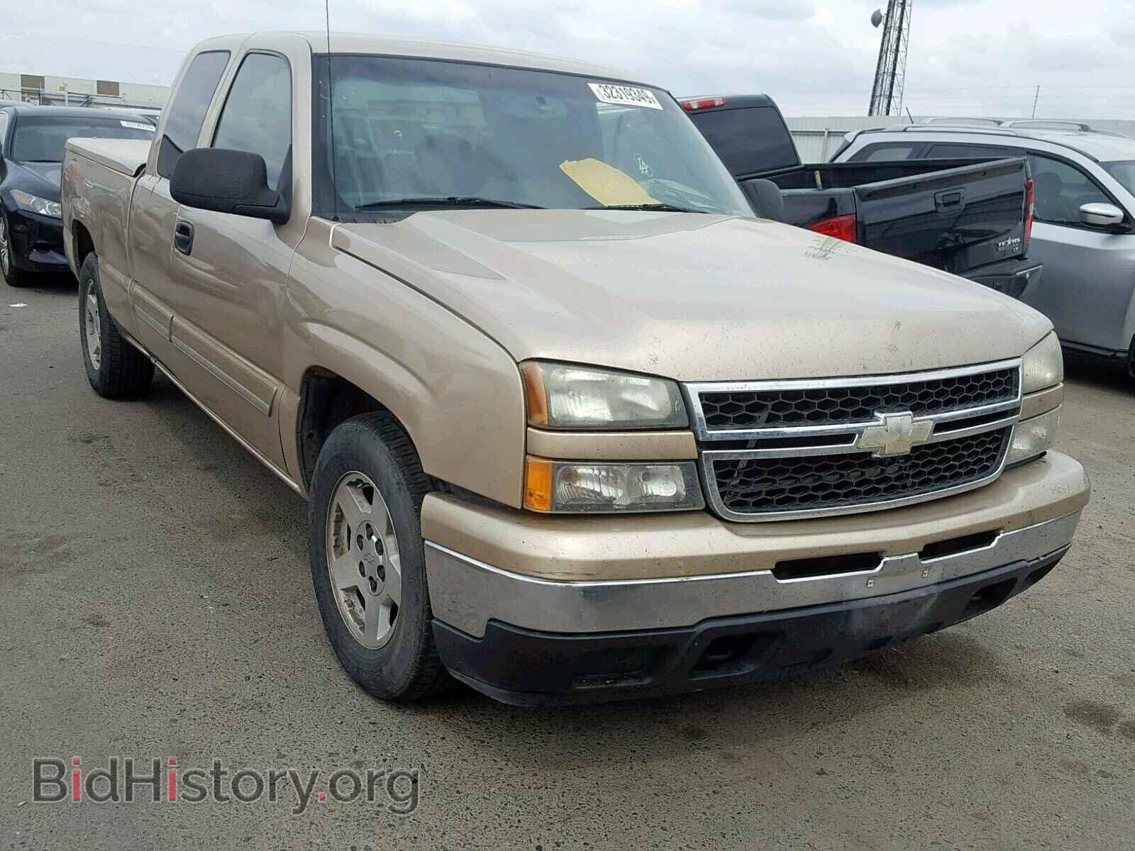 Фотография 2GCEC19V261119134 - CHEVROLET SILVERADO 2006