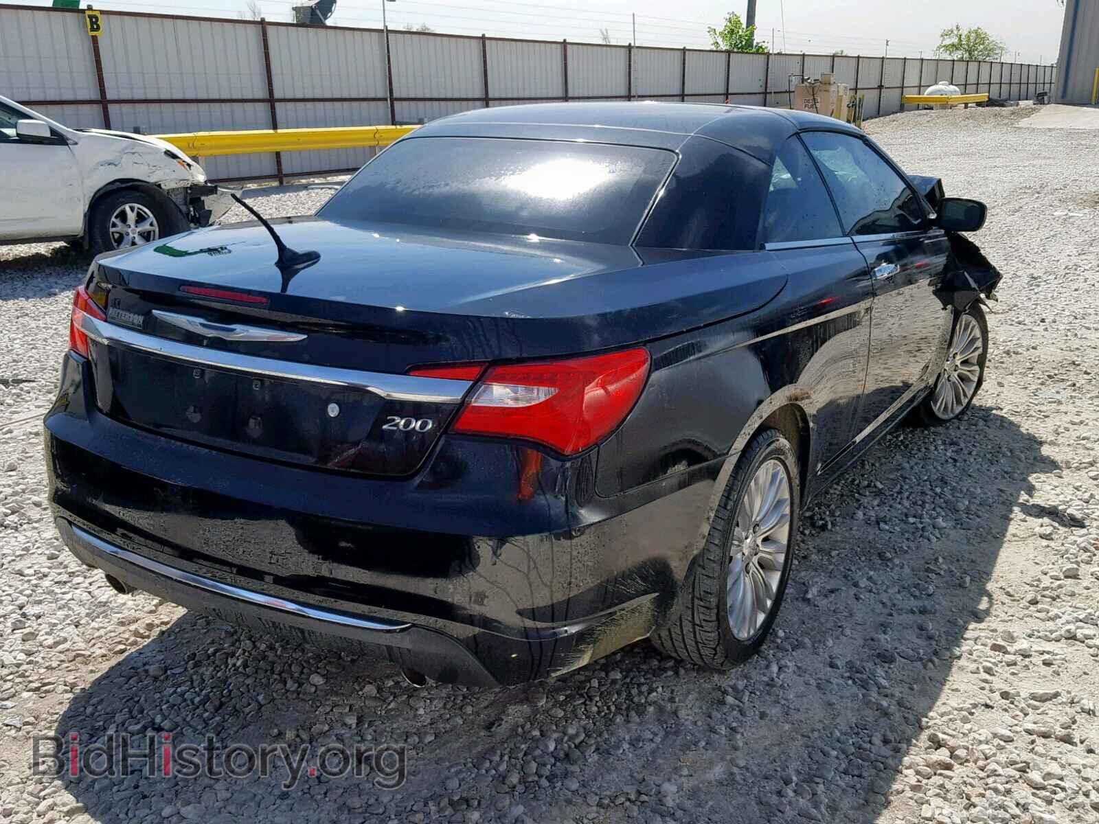 2011 CHRYSLER 200 - VIN: 1C3BC7EGXBN599840 - Фото 4