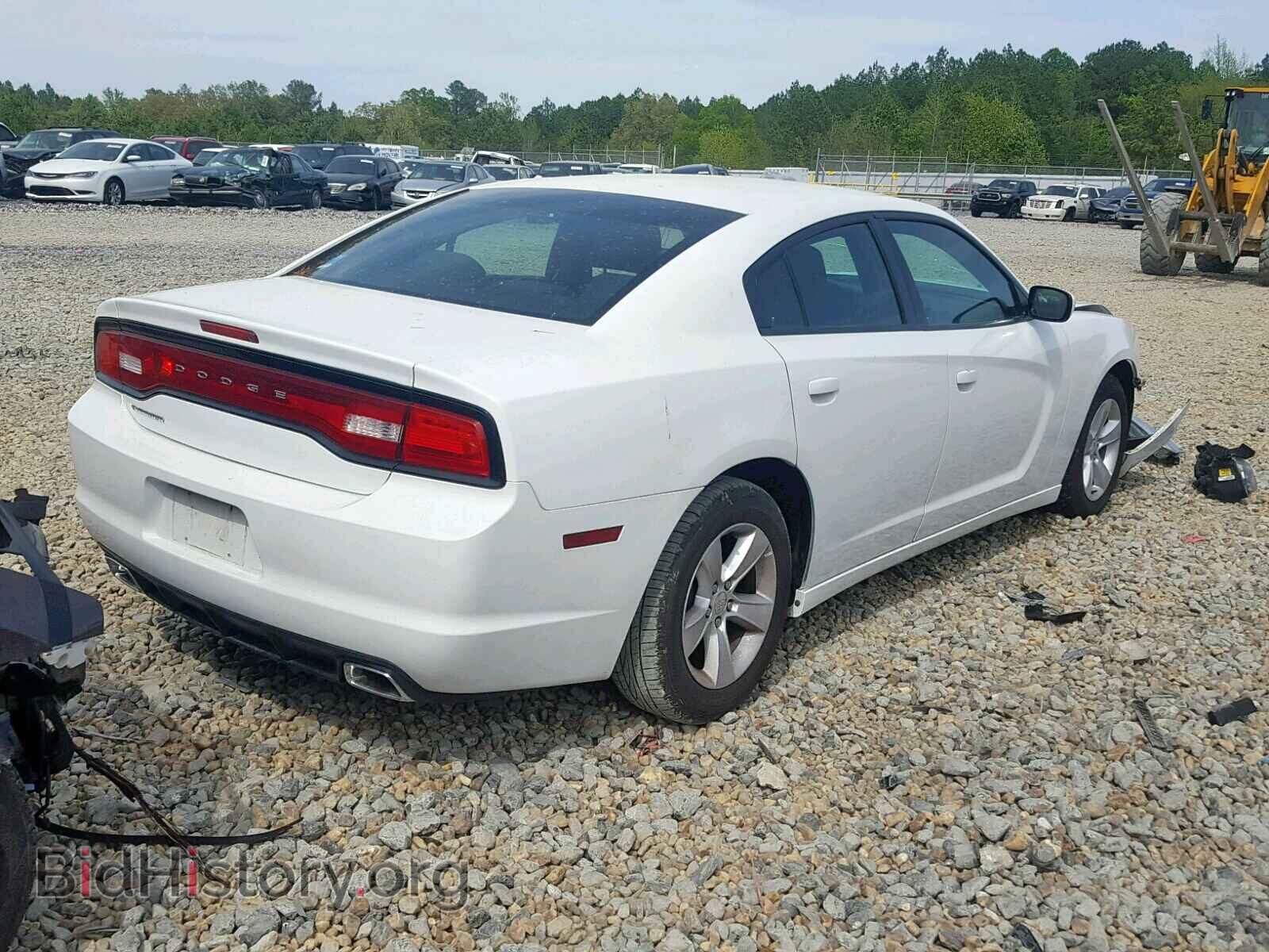 2011 DODGE CHARGER - VIN: 2B3CL3CG6BH586413 - Фото 4