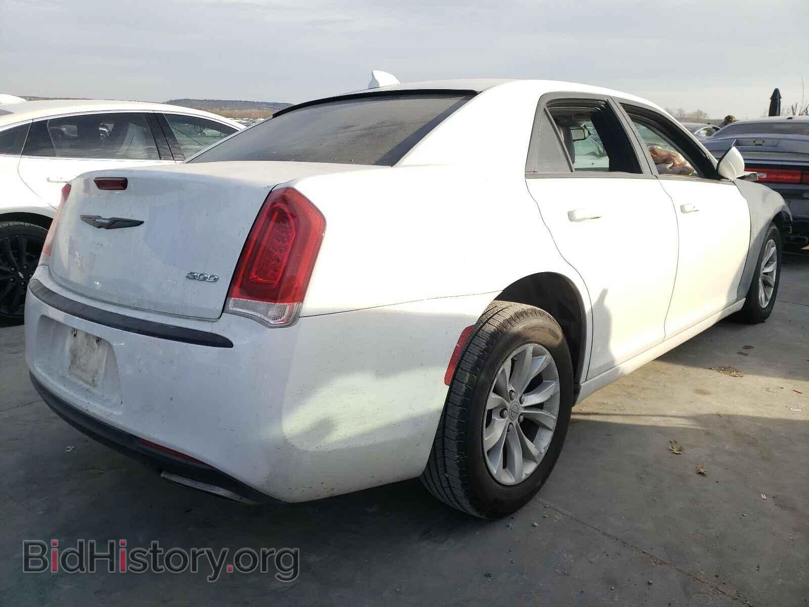 2016 CHRYSLER 300 - VIN: 2C3CCAAG6GH207024 - Фото 4