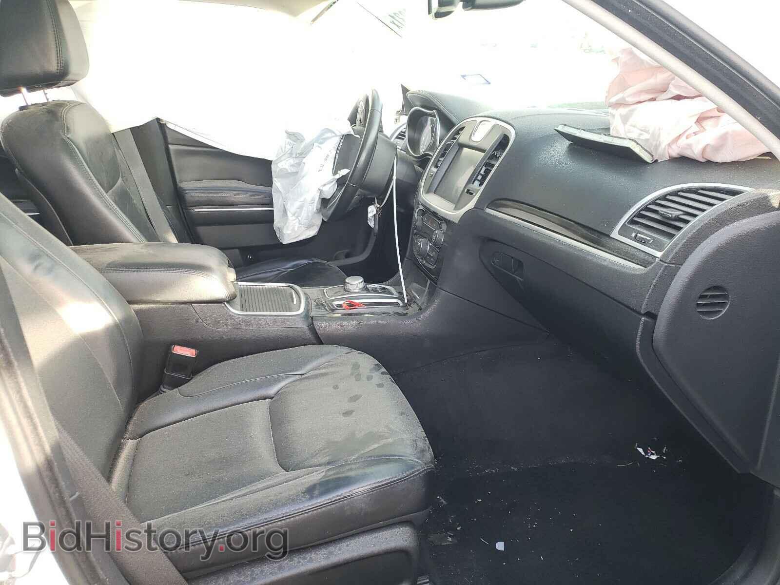 2016 CHRYSLER 300 - VIN: 2C3CCAAG6GH207024 - Фото 5