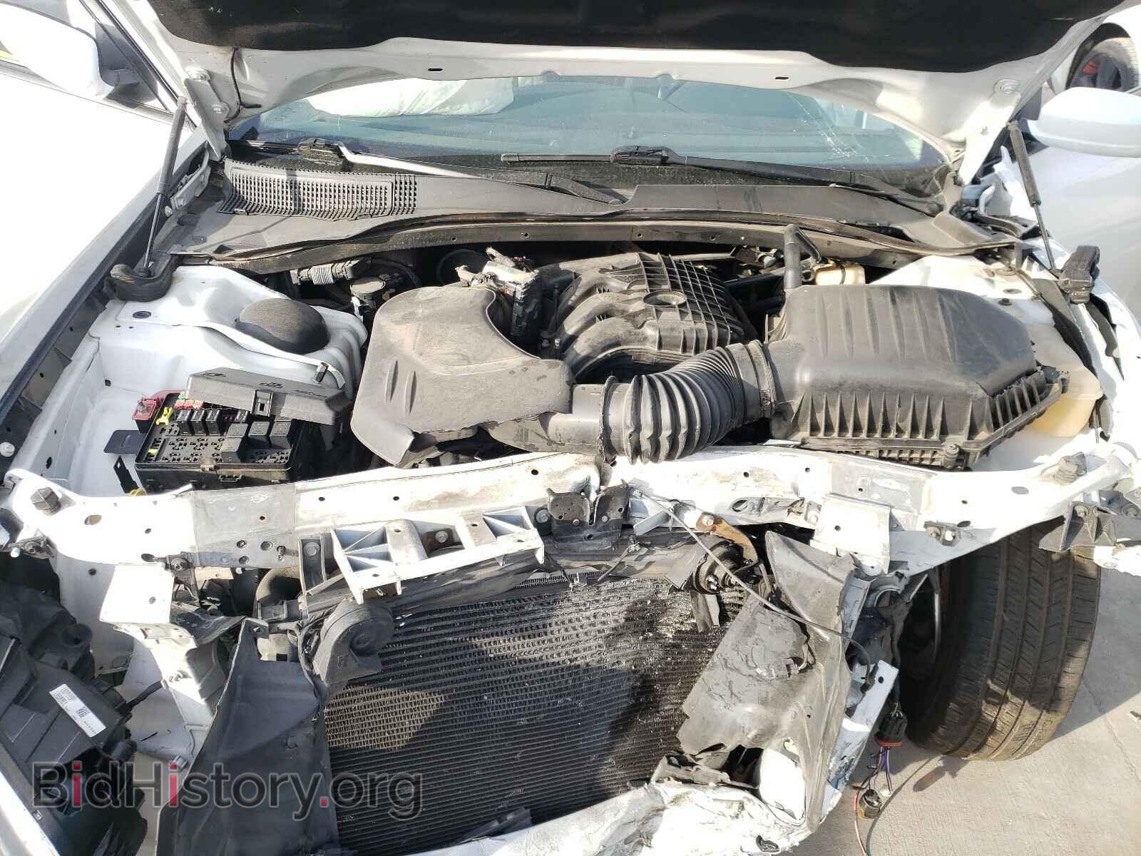 2016 CHRYSLER 300 - VIN: 2C3CCAAG6GH207024 - Фото 7
