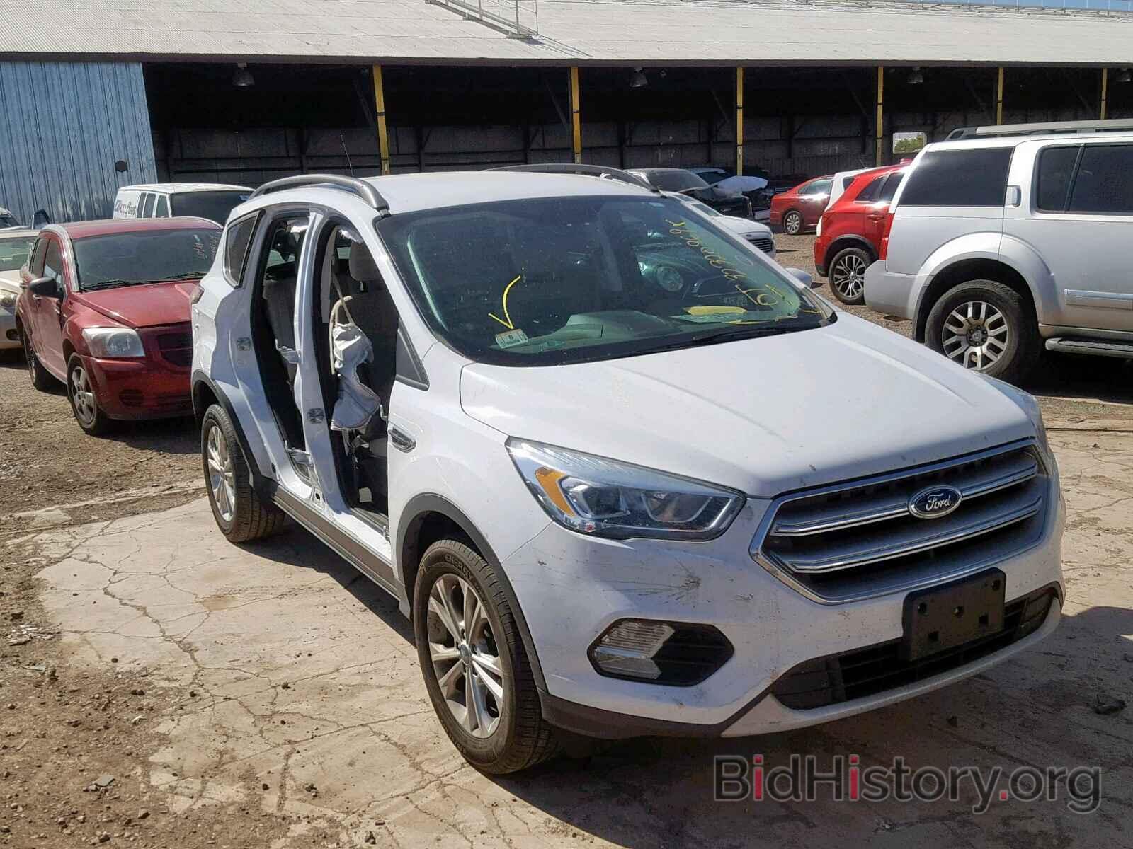 Фотография 1FMCU9GD8HUB45639 - FORD ESCAPE SE 2017