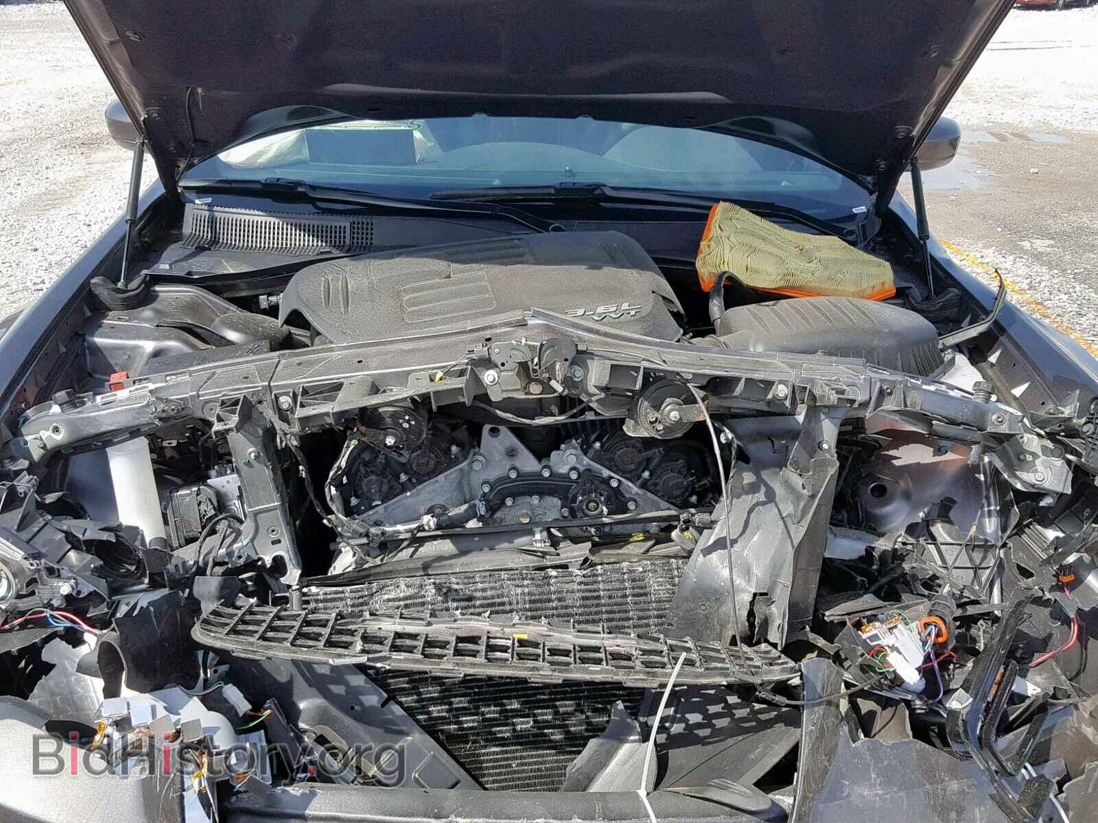 2019 CHRYSLER 300 - VIN: 2C3CCABG0KH516415 - Фото 7