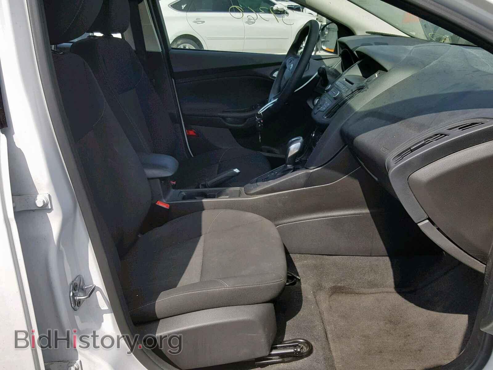 2016 FORD FOCUS SE - VIN: 1FADP3F28GL304604 - Фото 5