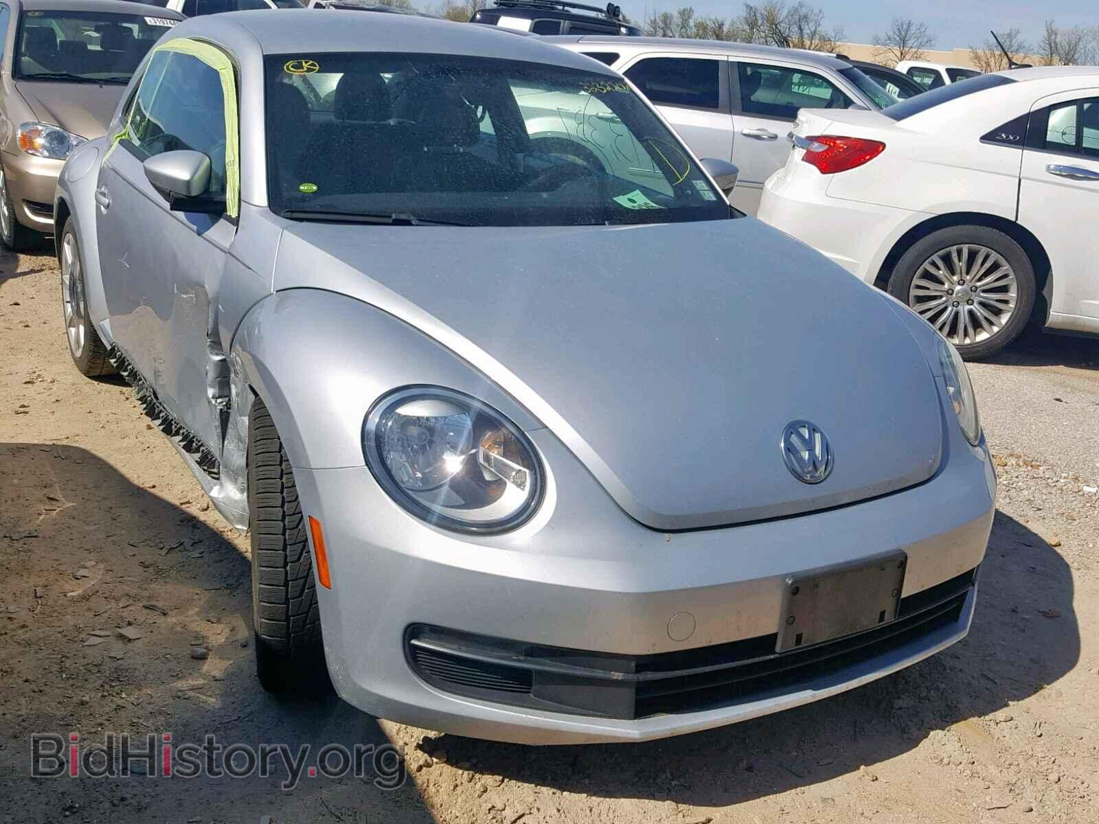 Фотография 3VWJP7AT5CM602280 - VOLKSWAGEN BEETLE 2012