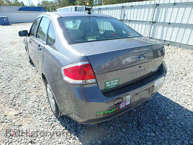 2009 FORD FOCUS - VIN: 1FAHP34N19W209110 - Фото 3