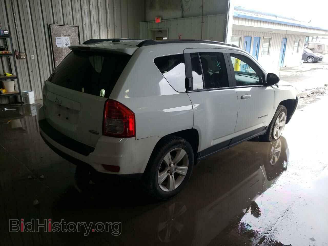2011 JEEP COMPASS - VIN: 1J4NF1FB6BD282752 - Photo 4