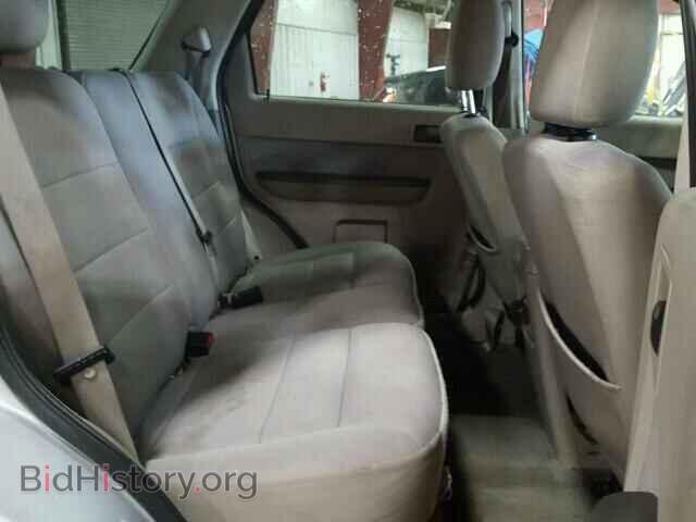 2011 FORD ESCAPE - VIN: 1FMCU0D71BKB45642 - Фото 6