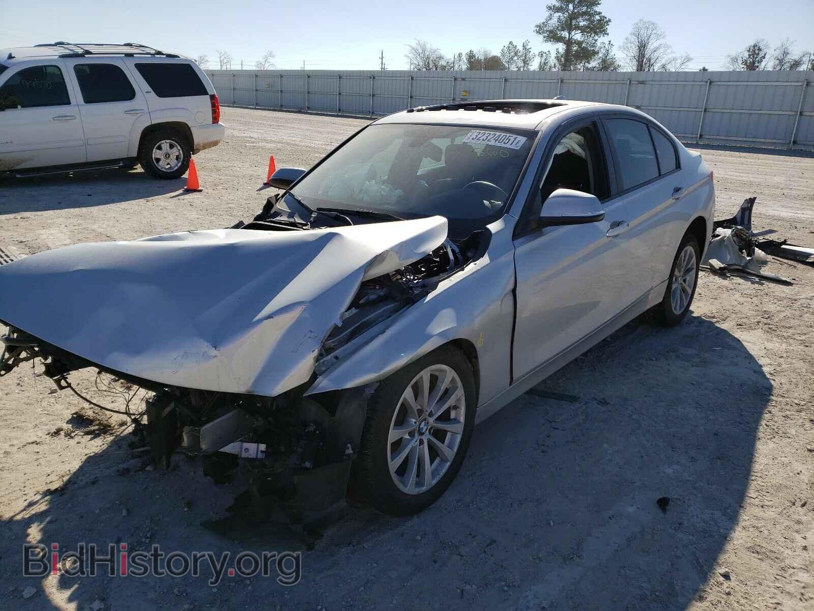 2017 BMW 3 SERIES - VIN: WBA8E1G30HNU19021 - Фото 2