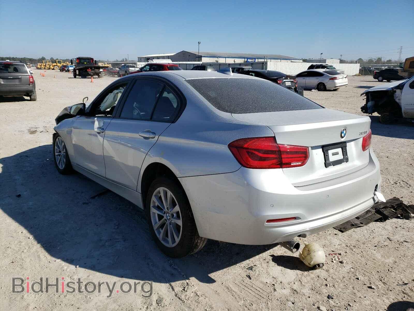 2017 BMW 3 SERIES - VIN: WBA8E1G30HNU19021 - Фото 3