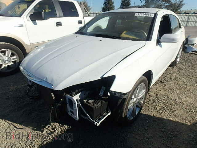 2013 CHRYSLER 200 - VIN: 1C3CCBAB7DN761959 - Фото 2