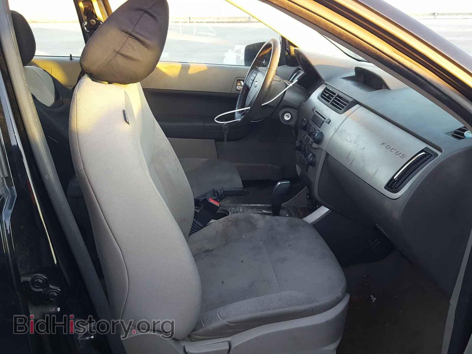 2009 FORD FOCUS - VIN: 1FAHP36N29W165986 - Фото 5
