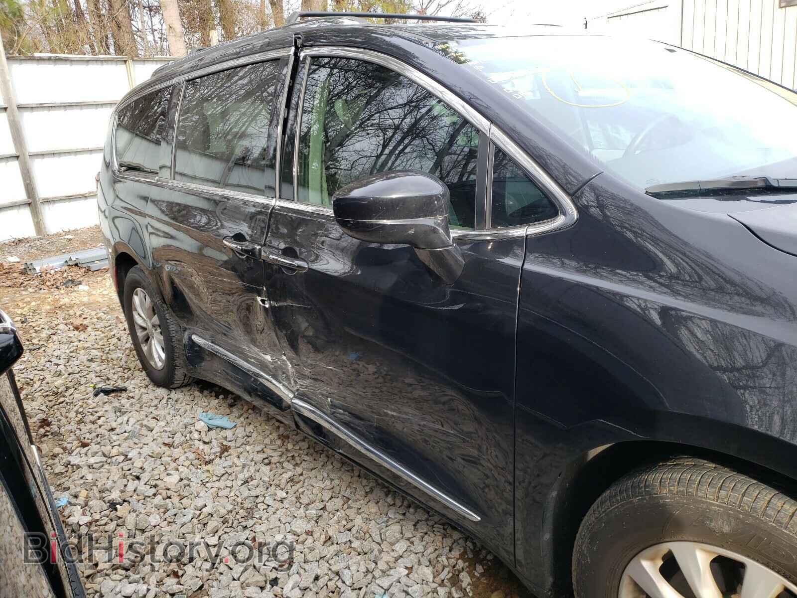 2018 CHRYSLER PACIFICA - VIN: 2C4RC1BG3JR287887 - Photo 9
