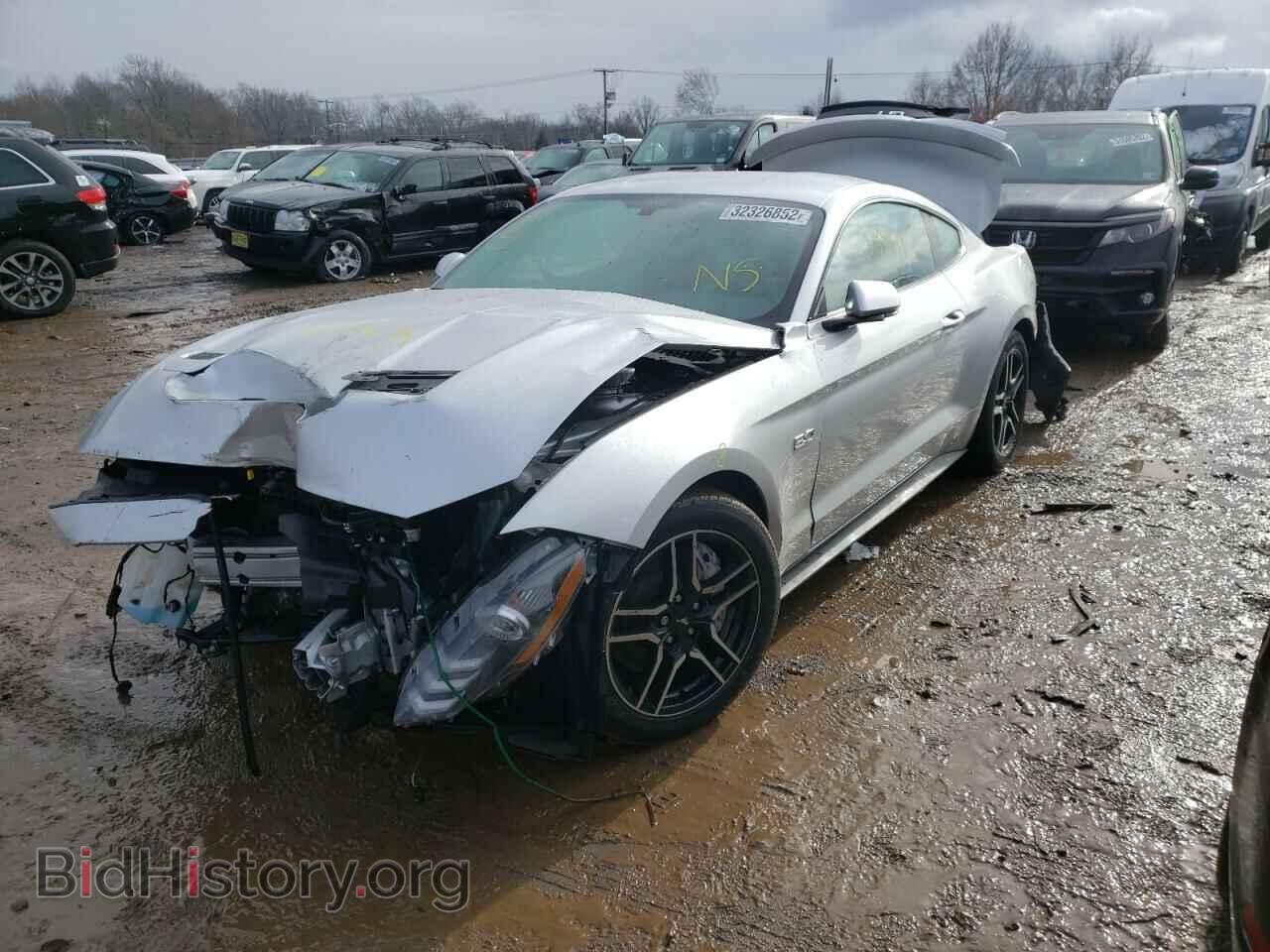 2019 FORD MUSTANG - VIN: 1FA6P8CF3K5124084 - Фото 2
