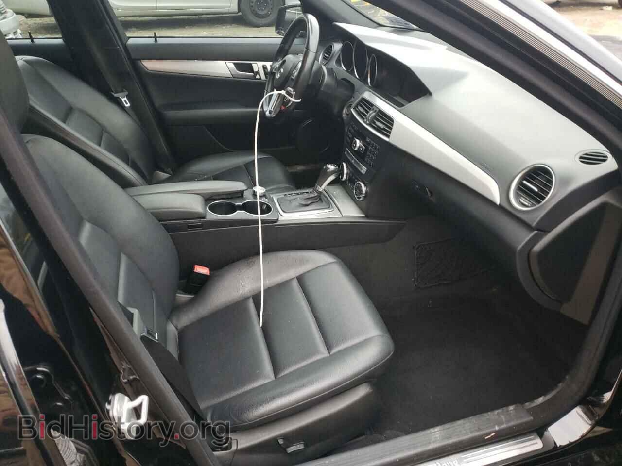 2013 MERCEDES-BENZ C-CLASS - VIN: WDDGF4HB4DR287618 - Фото 5