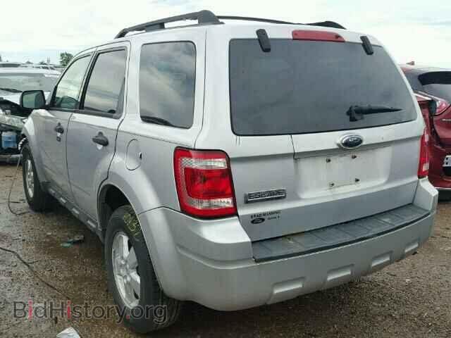 2009 FORD ESCAPE - VIN: 1FMCU03749KA58202 - Фото 3