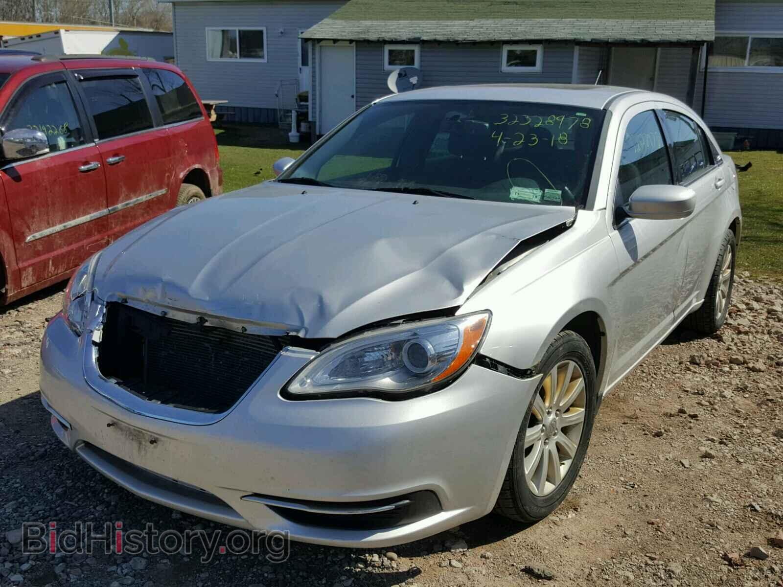 2012 CHRYSLER 200 - VIN: 1C3CCBBB8CN303229 - Фото 2