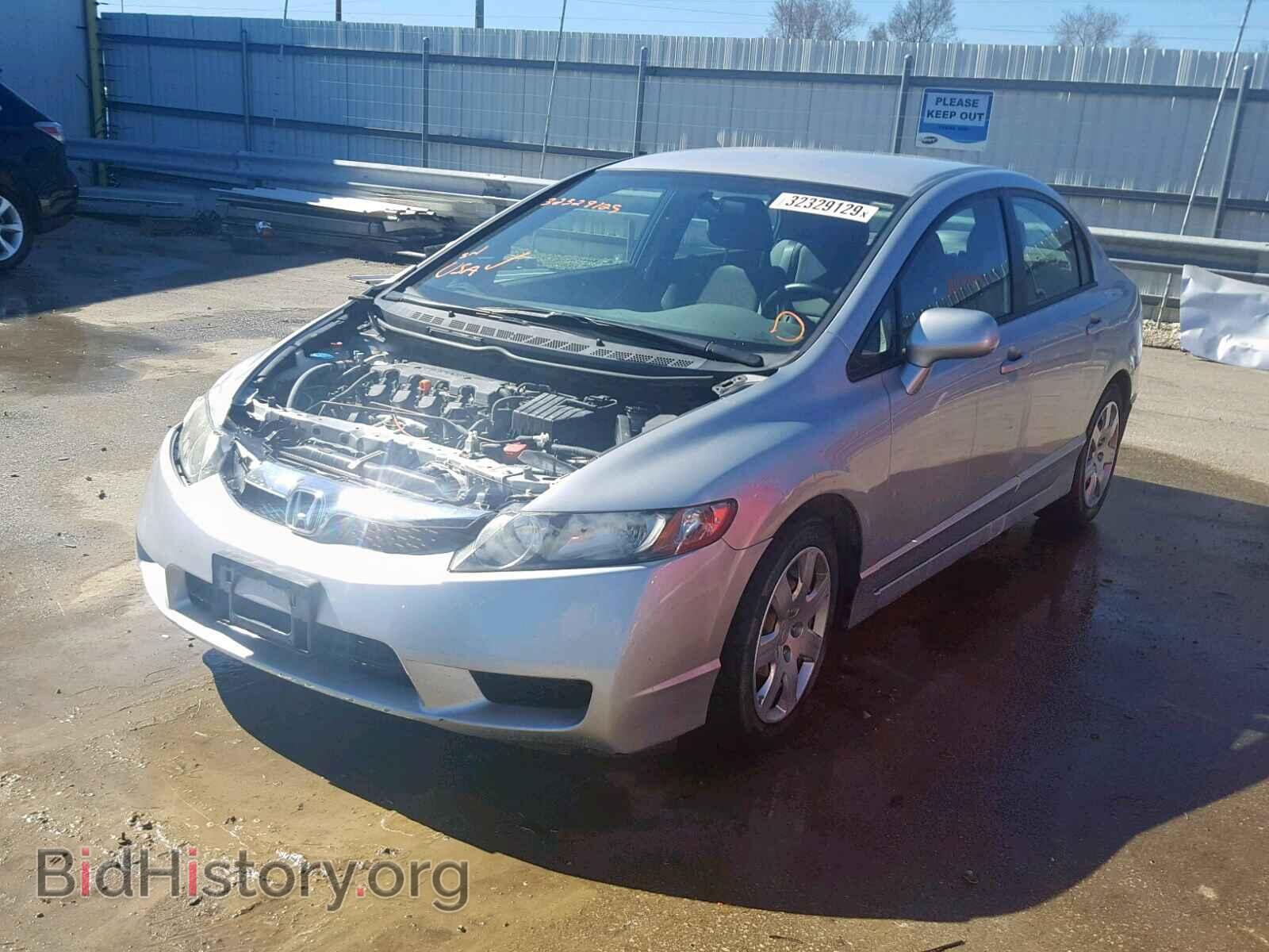 2011 HONDA CIVIC LX - VIN: 19XFA1F55BE024112 - Фото 2