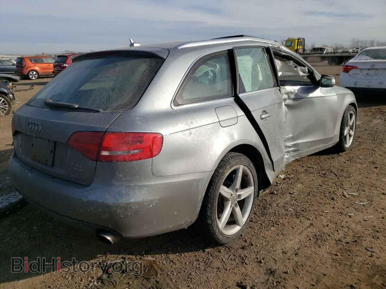 2010 AUDI A4 - VIN: WAUWFAFL9AA105032 - Фото 4