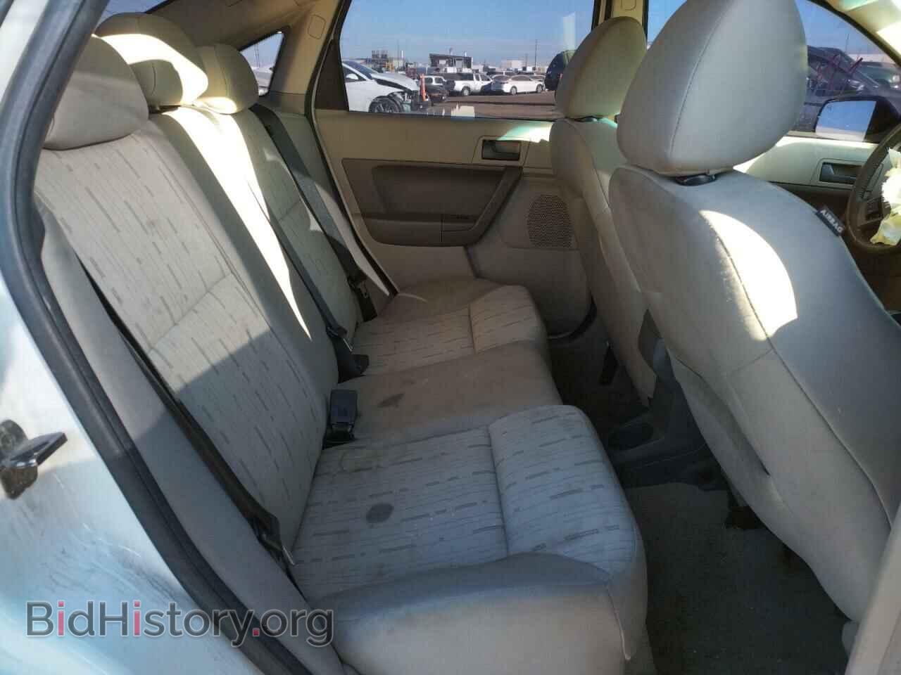 2011 FORD FOCUS - VIN: 1FAHP3FN3BW197335 - Фото 6