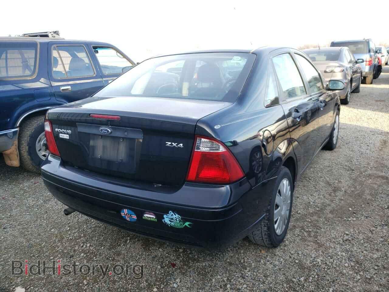 2006 FORD FOCUS - VIN: 1FAFP34N06W230145 - Фото 4
