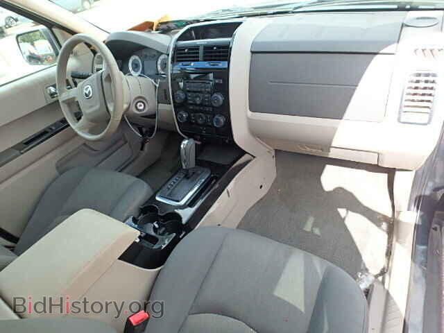 2008 MAZDA TRIBUTE - VIN: 4F2CZ92Z48KM17236 - Фото 9