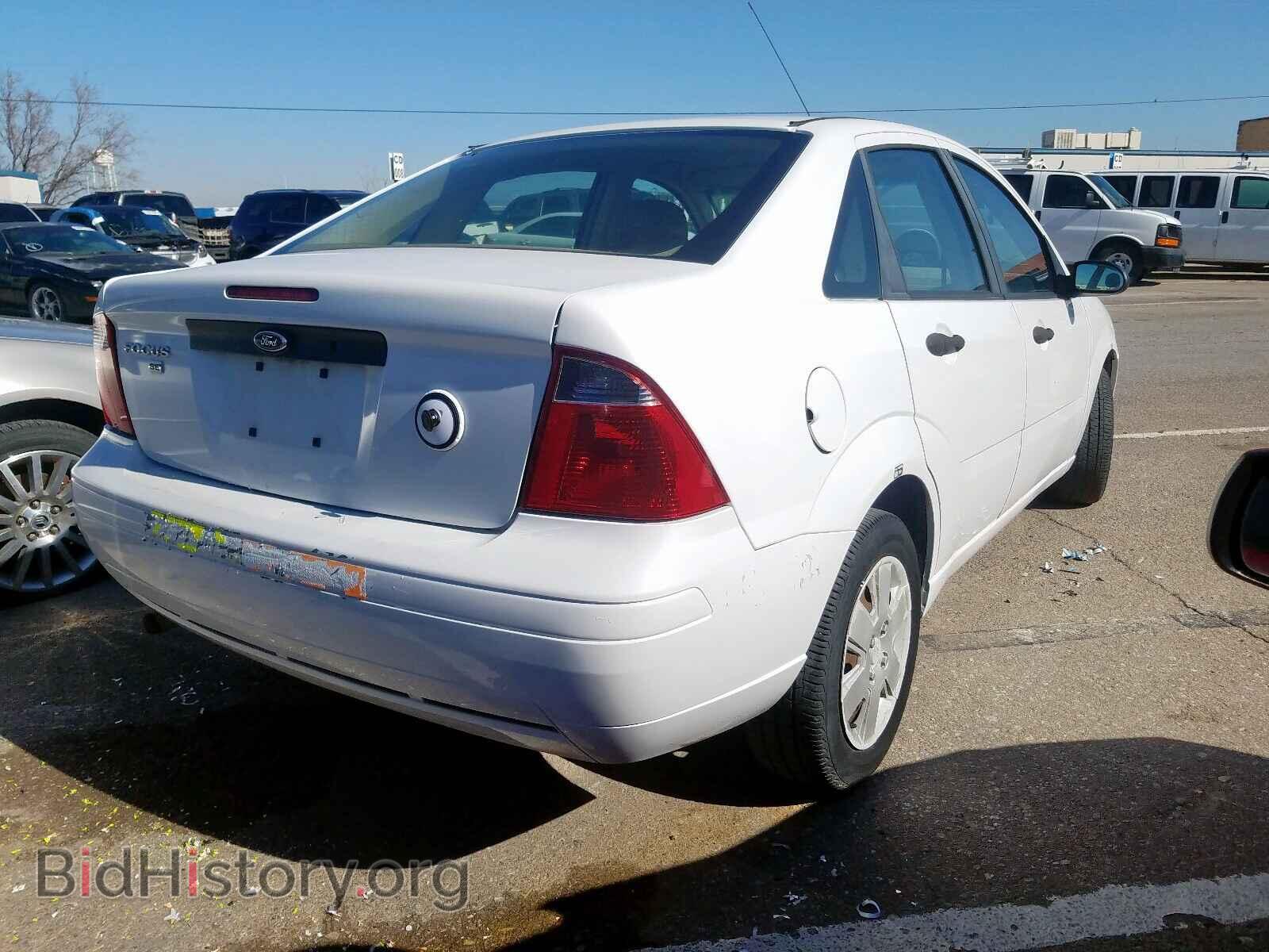 2007 FORD FOCUS - VIN: 1FAHP34N97W294100 - Фото 4