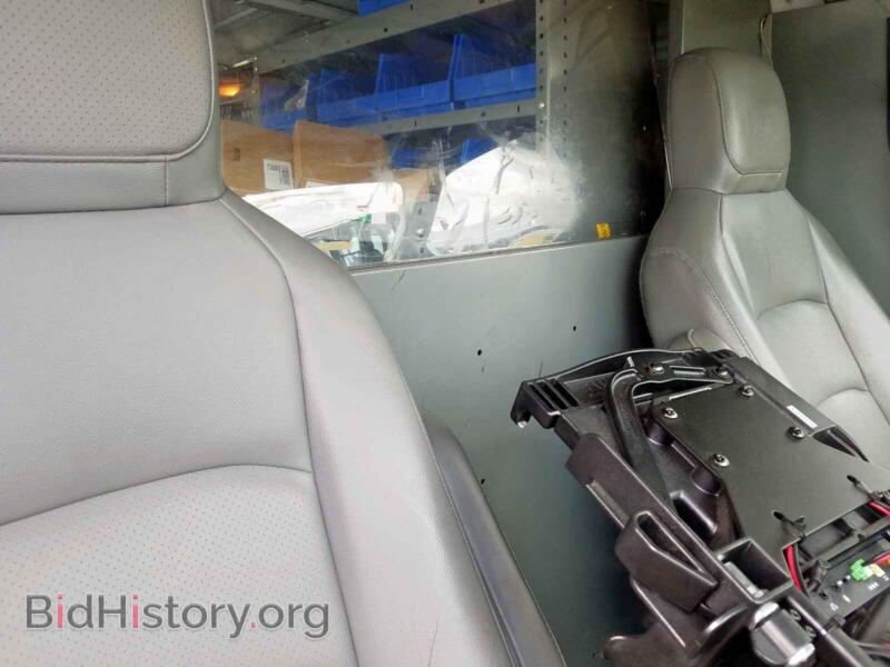 2010 Ford ECONOLINE (VIN 1FTNE2EL9ADA19629) — фото 6 из 10