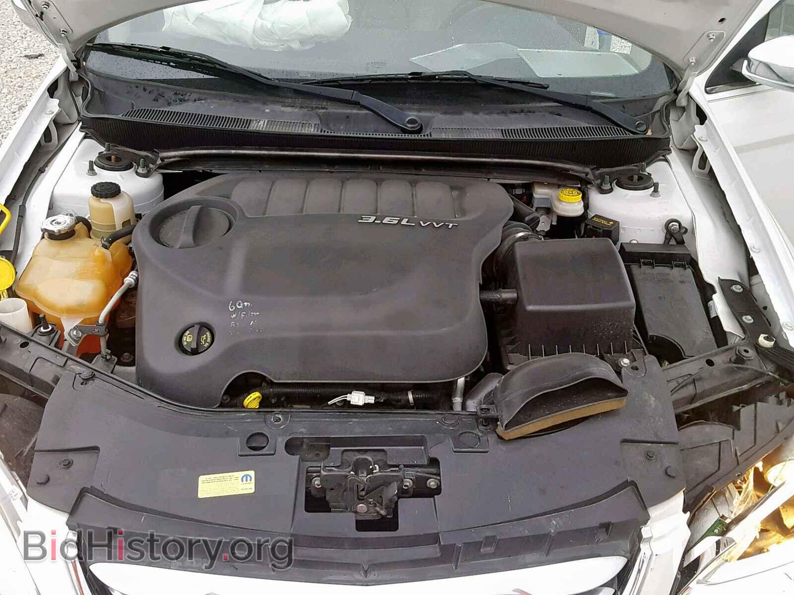 2011 CHRYSLER 200 - VIN: 1C3BC2FG5BN571428 - Фото 7