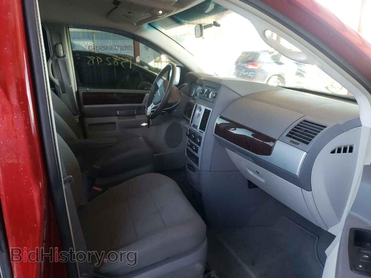 2009 CHRYSLER MINIVAN - VIN: 2A8HR54179R639030 - Фото 5