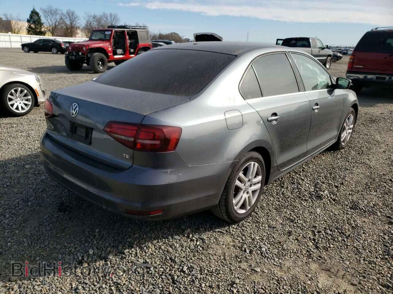 2017 VOLKSWAGEN JETTA - VIN: 3VW2B7AJ5HM377769 - Фото 4