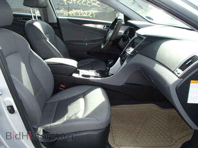 2012 HYUNDAI SONATA - VIN: KMHEC4A45CA046889 - Фото 5