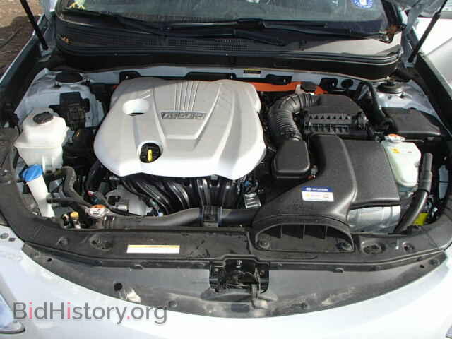 2012 HYUNDAI SONATA - VIN: KMHEC4A45CA046889 - Фото 7