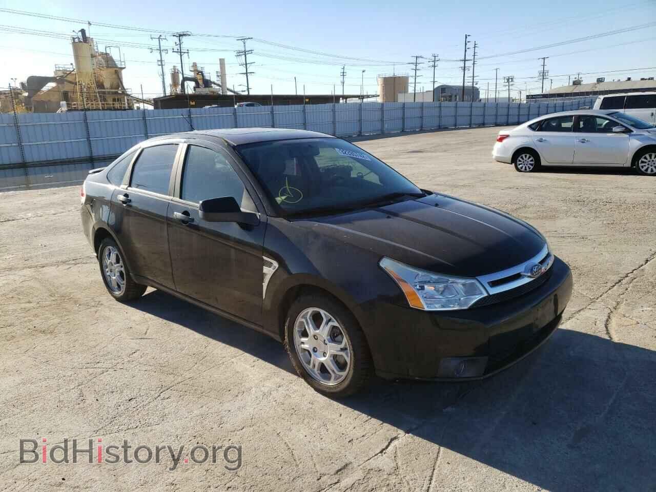Photo 1FAHP35N58W170275 - FORD FOCUS 2008