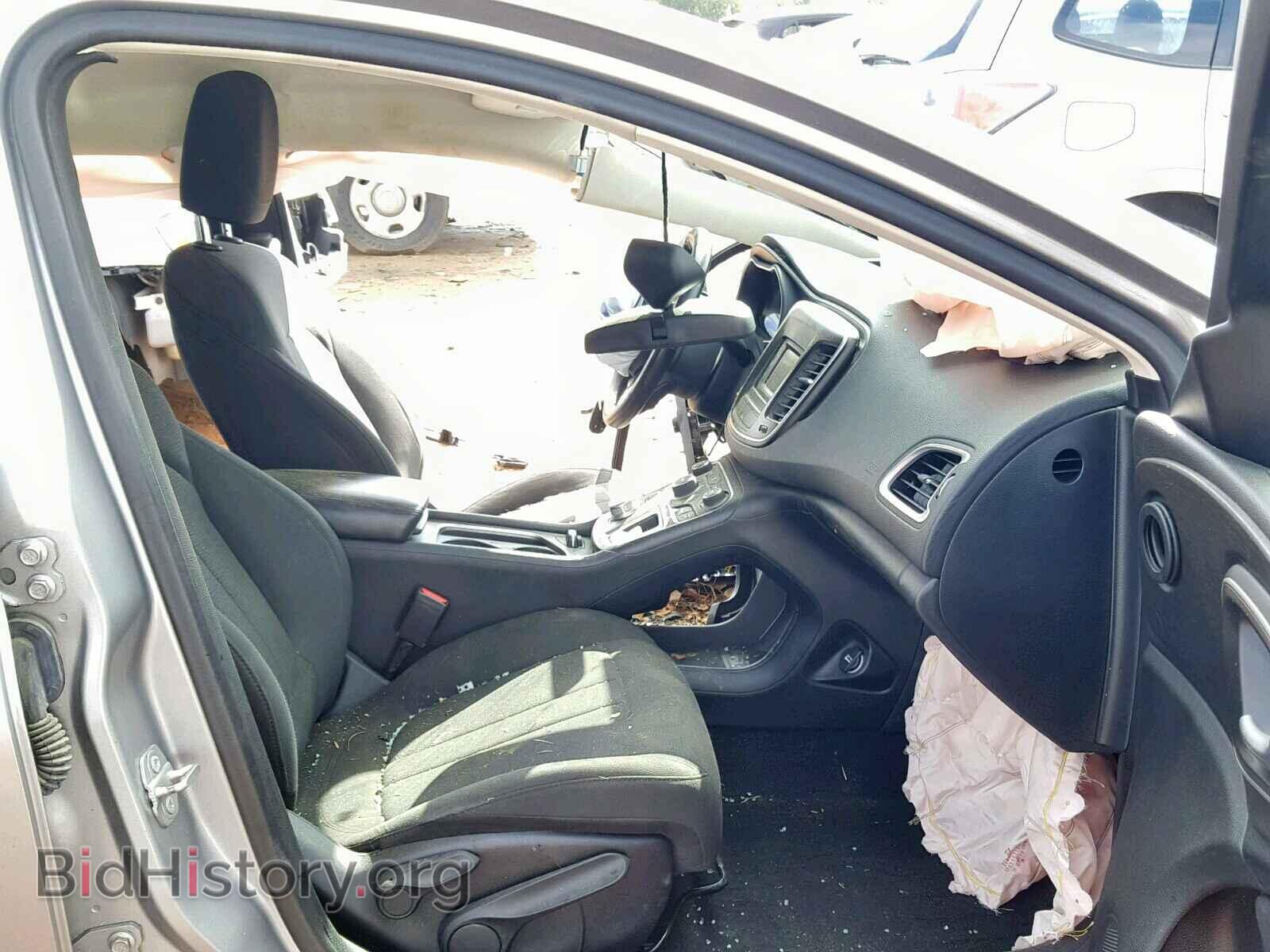 2016 CHRYSLER 200 - VIN: 1C3CCCABXGN105815 - Photo 5