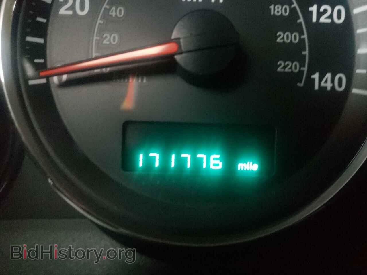 2007 JEEP COMMANDER - VIN: 1J8HG48K27C668668 - Фото 8