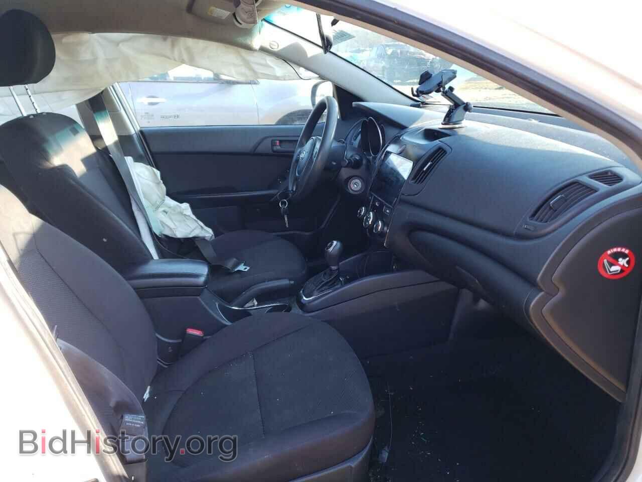 2012 KIA FORTE - VIN: KNAFU4A2XC5637049 - Фото 5