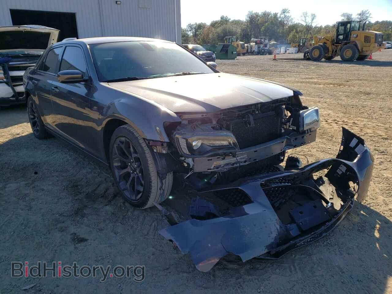 Фотография 2C3CCABG9KH686708 - CHRYSLER 300 2019