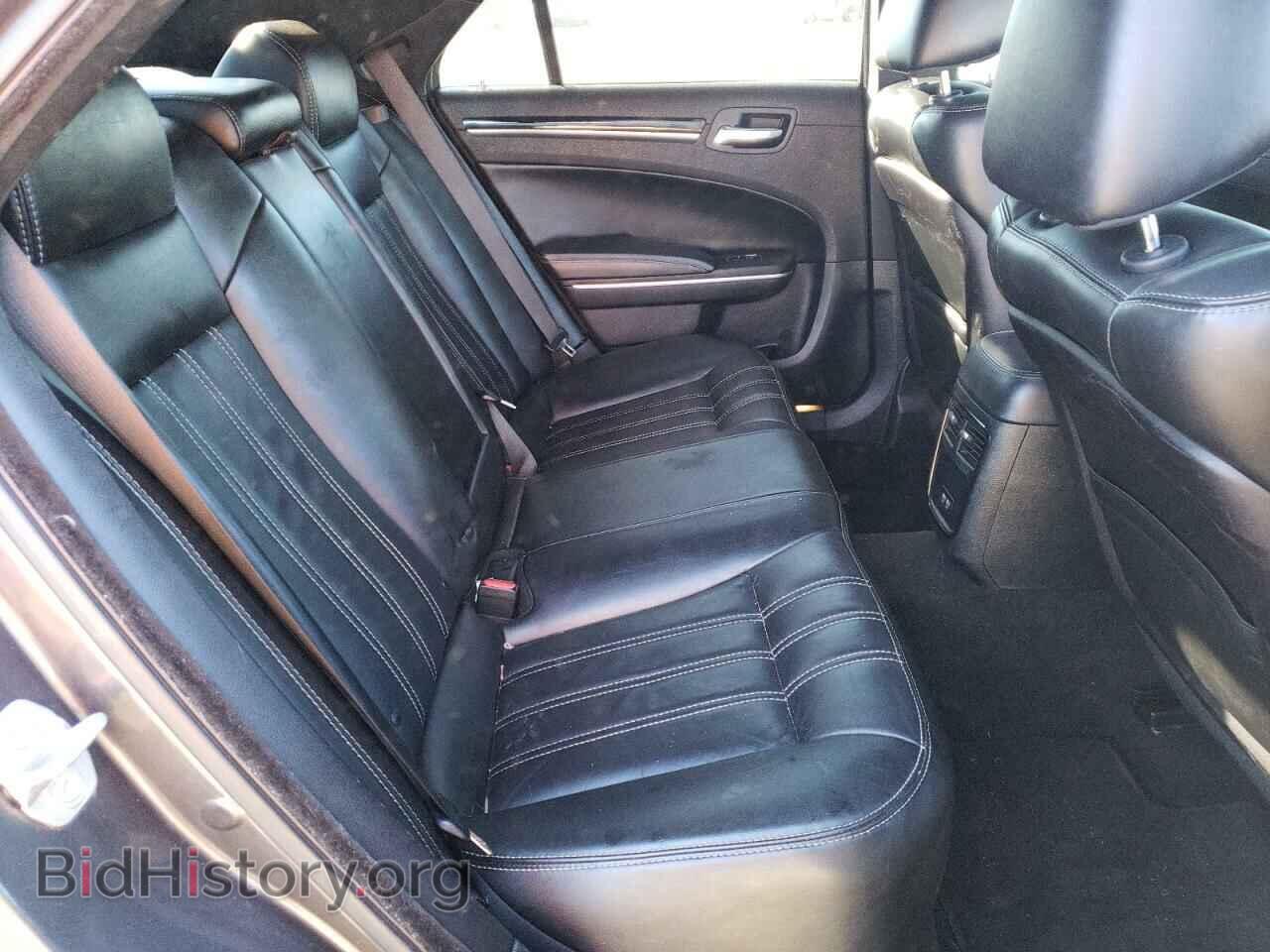 2019 CHRYSLER 300 - VIN: 2C3CCABG9KH686708 - Фото 6