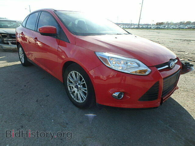 Photo 1FAHP3F28CL333290 - FORD FOCUS 2012