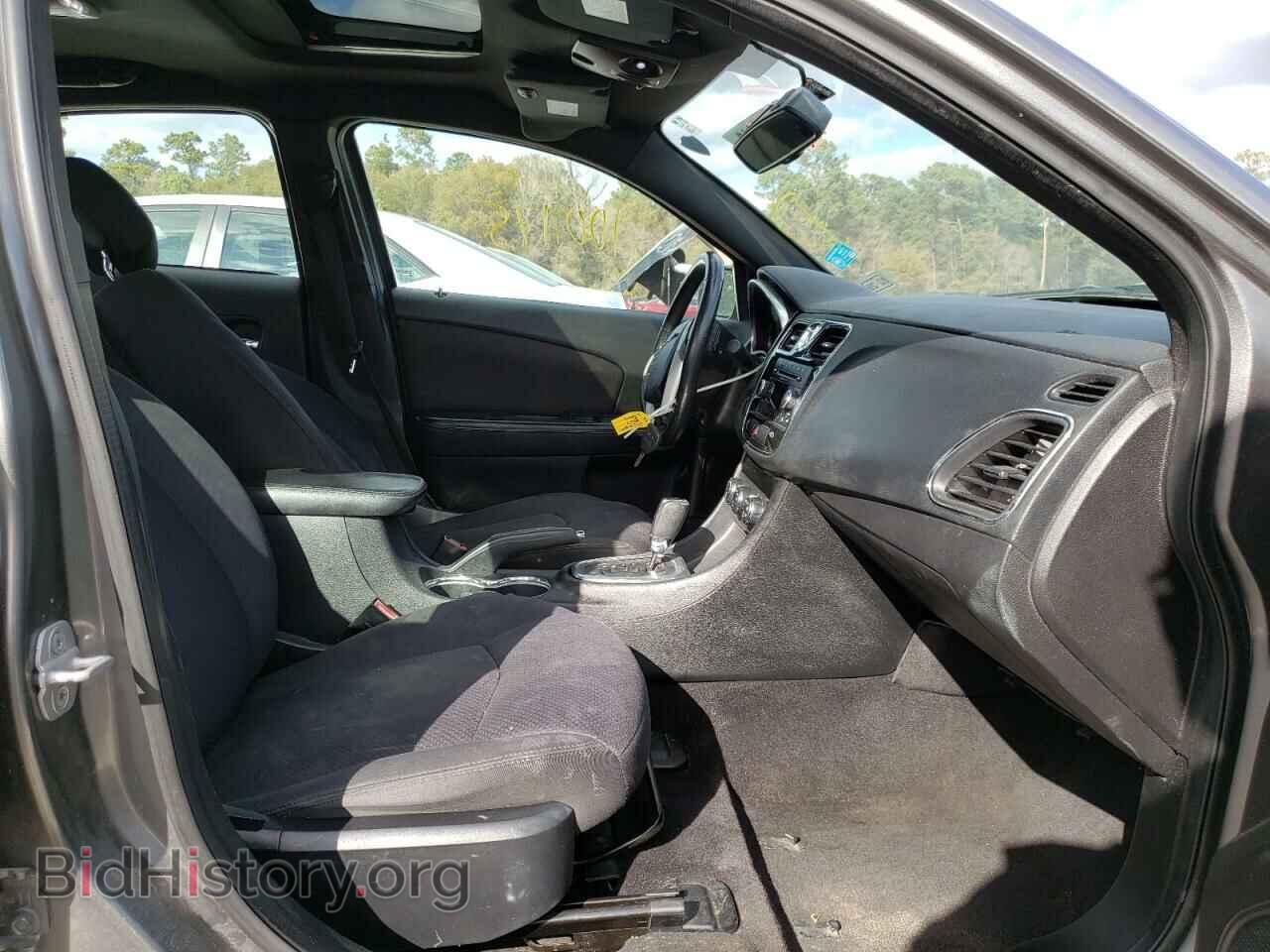 2013 CHRYSLER 200 - VIN: 1C3CCBBB4DN525462 - Фото 5
