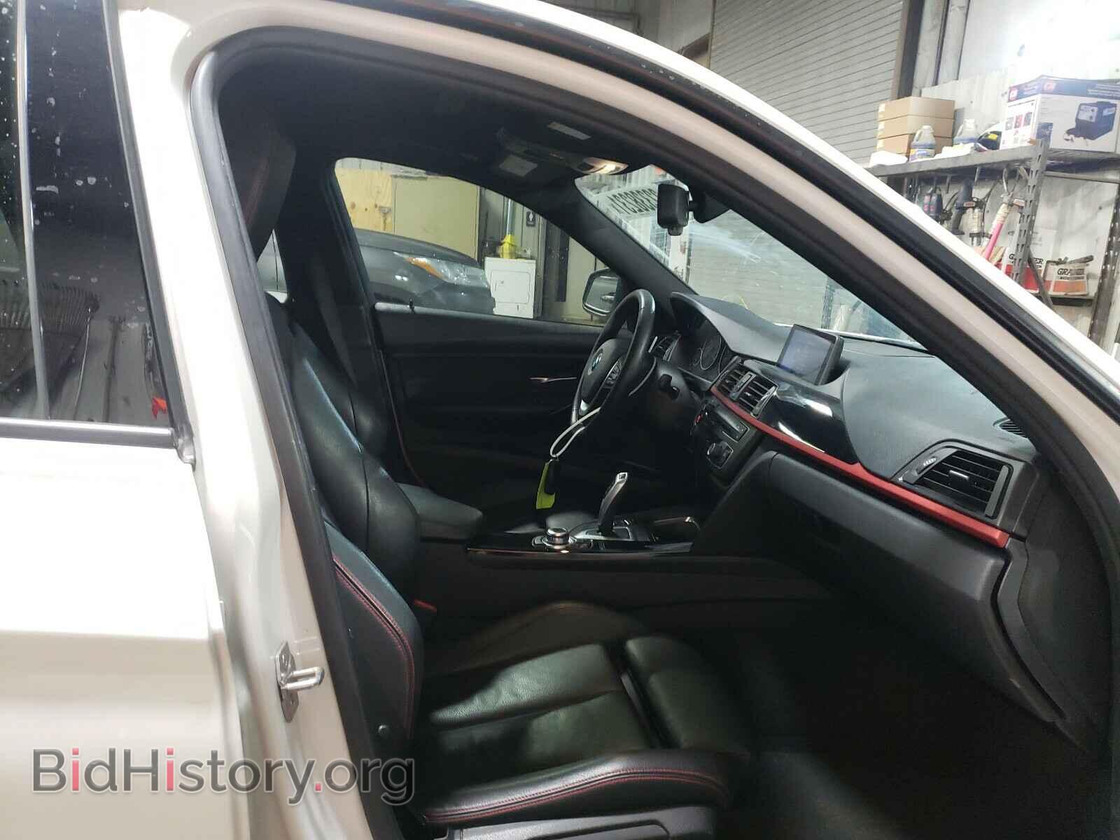 2013 BMW 3 SERIES - VIN: WBA3B3C57DF534242 - Фото 5