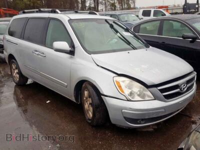 2007 Hyundai ENTOURAGE, серебристый — VIN KNDMC233076030438, Copart