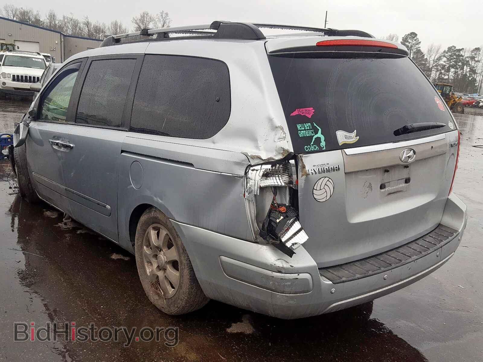 2007 HYUNDAI ENTOURAGE - VIN: KNDMC233076030438 - Фото 3