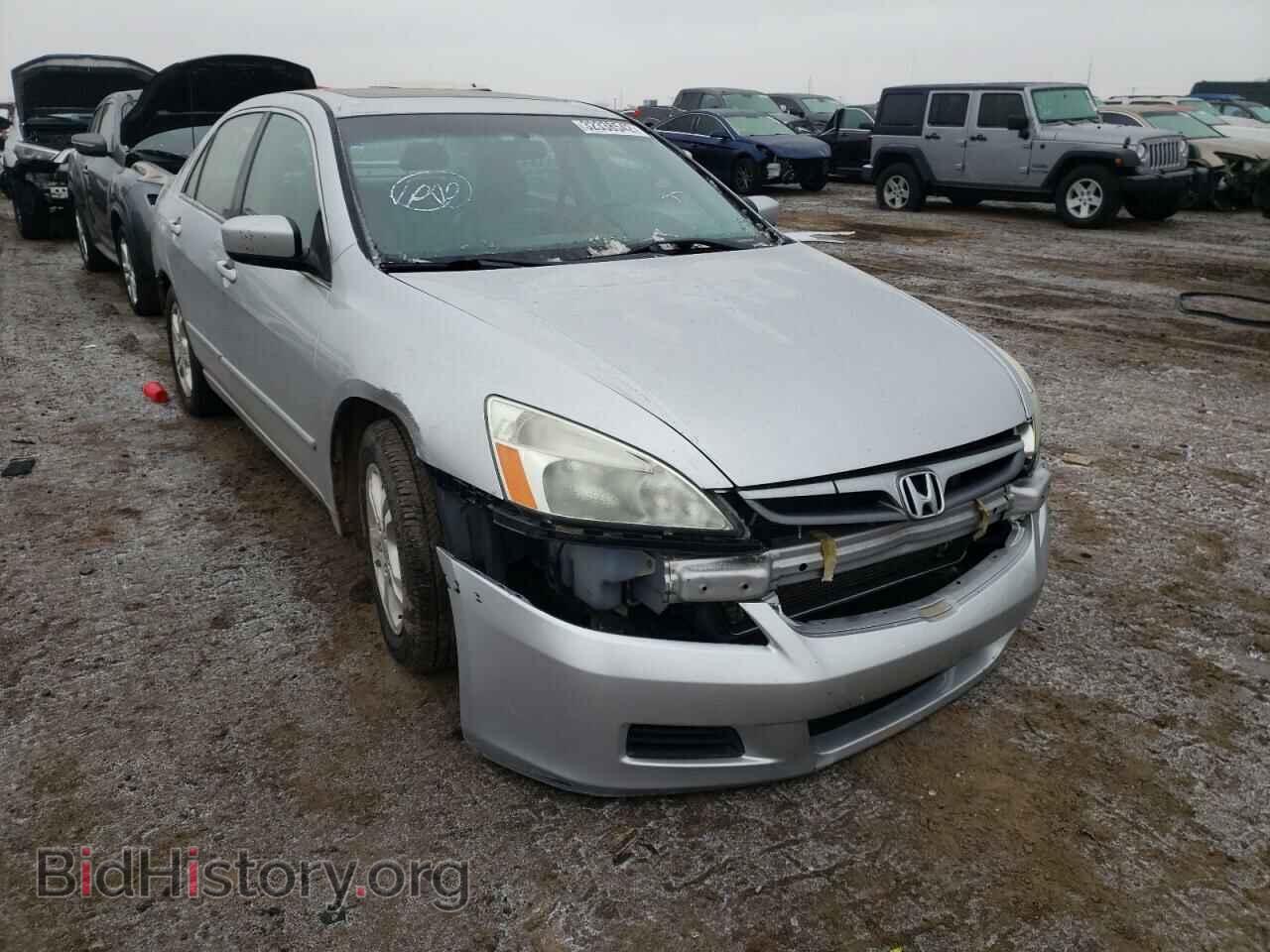 Photo 1HGCM56857A138781 - HONDA ACCORD 2007