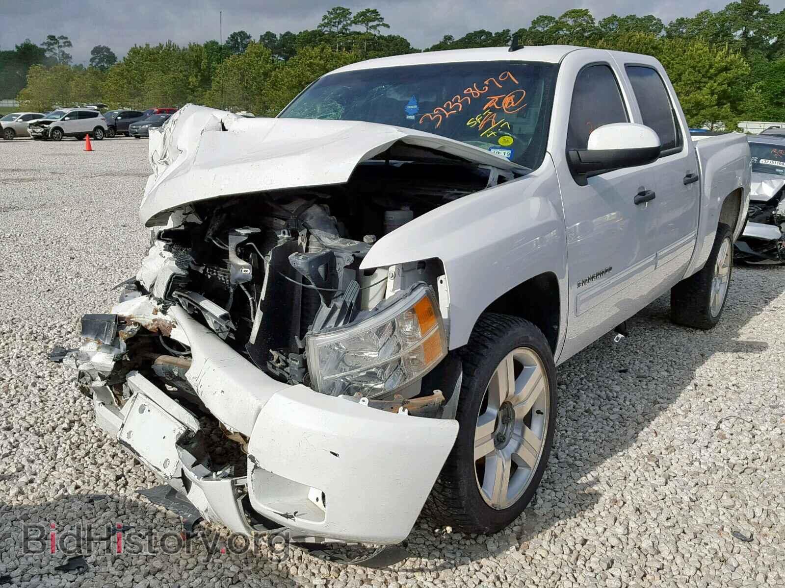 2013 CHEVROLET SILVERADO - VIN: 3GCPCSE09DG325953 - Фото 2