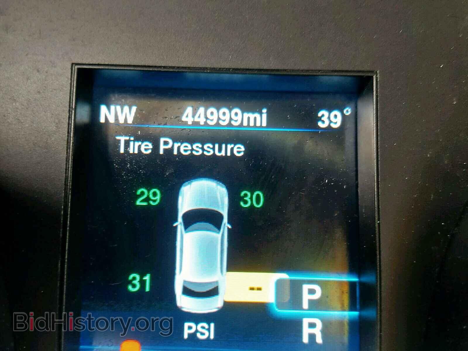 2014 CHRYSLER 300 - VIN: 2C3CCAAG4EH141635 - Фото 8